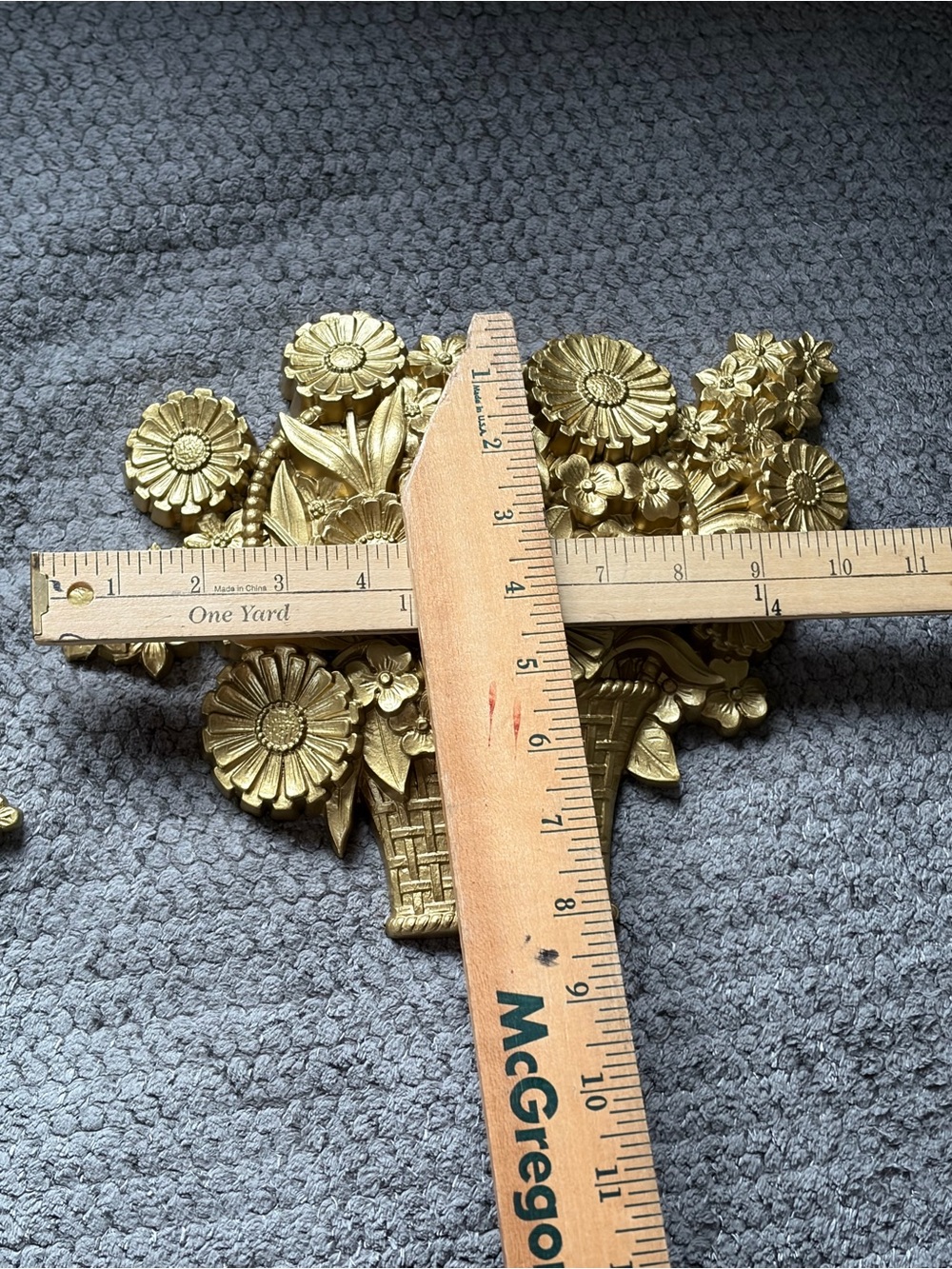 Vintage 1975 Syroco Flower Baskets Bouquets Gold Tone Wall Decor Set of 2 - Picture 8 of 10